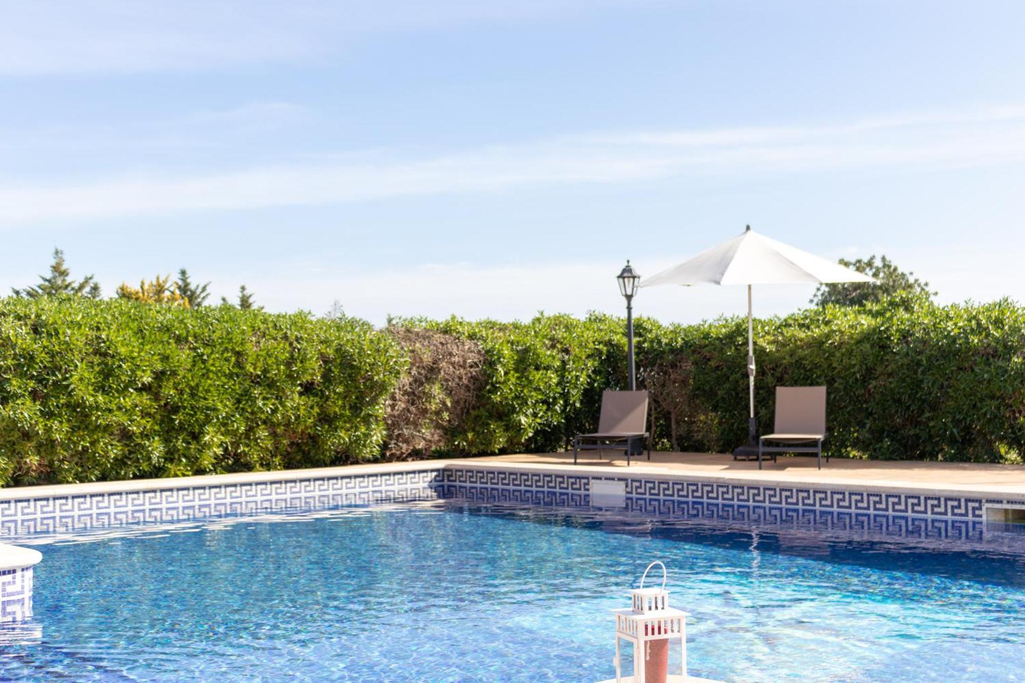 Idyllische Natur-finca Mit 12m Pool & Meerblick
